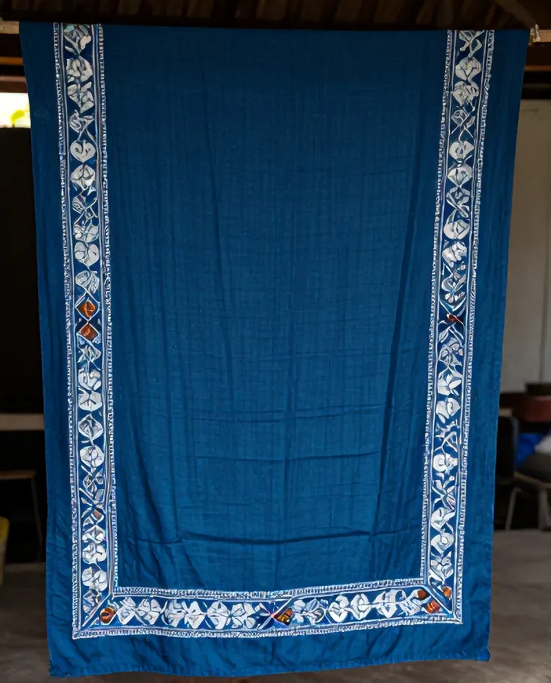 Kain Terang Bulan utuh